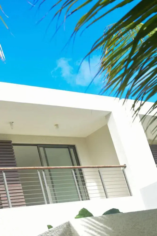 AO Luxury Residence by BARNES