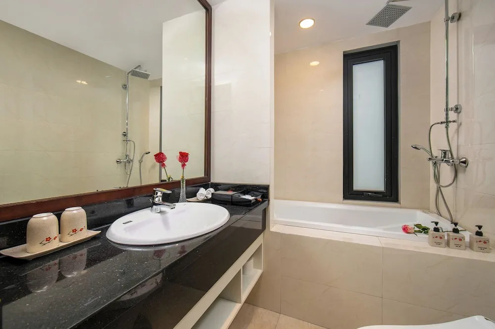 Ping Diamond Hotel Hanoi