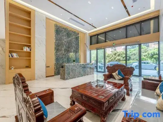 Lejia Apartment Guest House