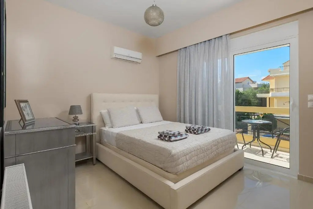 La Maisonette - 4 bedroom villa near the beach