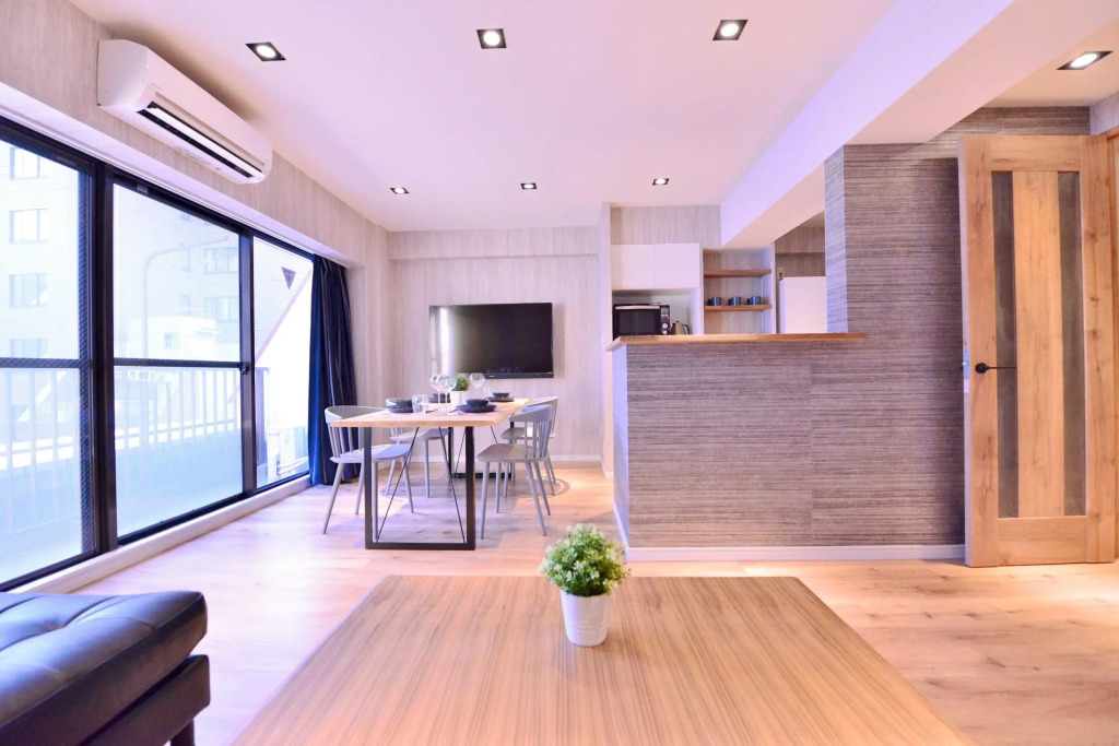 Lux 2Br Penthouse Imperial Palace 7Pax 3Mins Sub