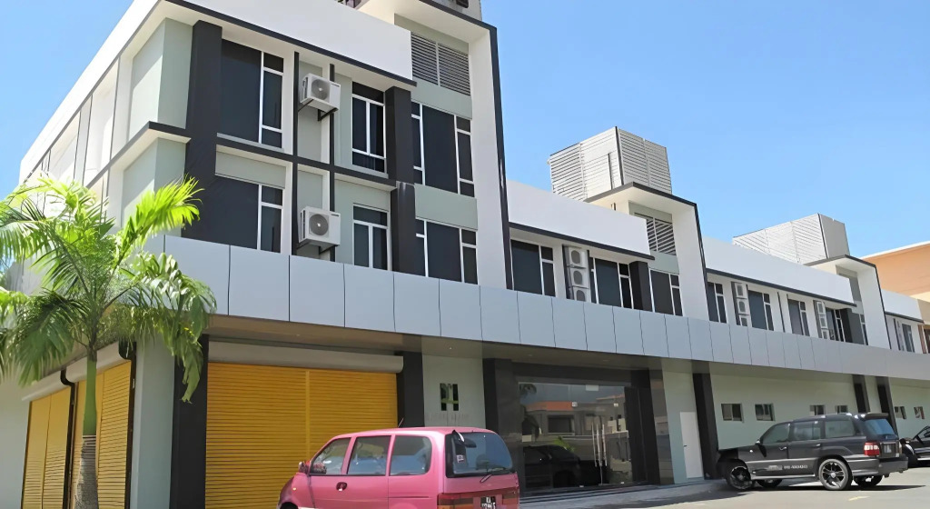 Labuk Hotel