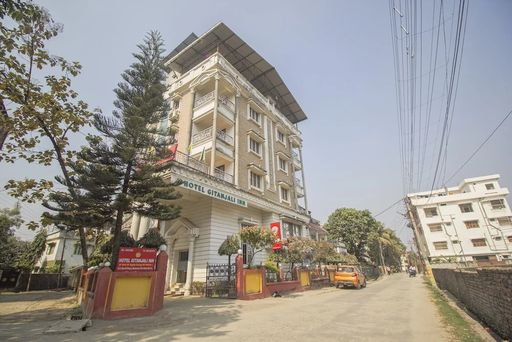 Hotel Gitanjali Inn