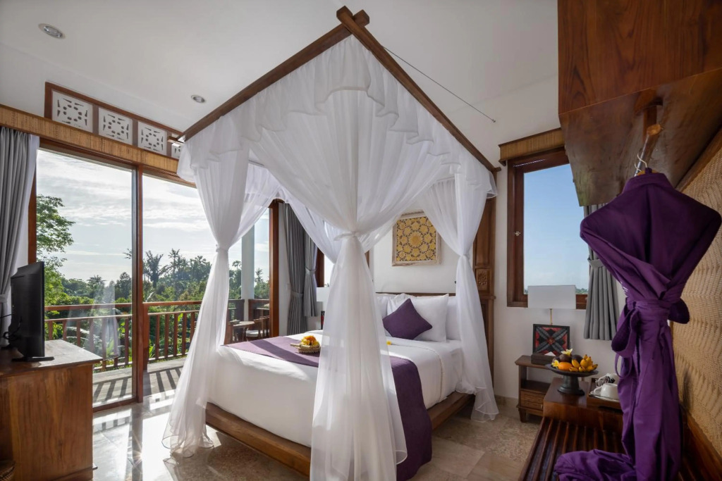 Swan Paradise A Pramana Experience