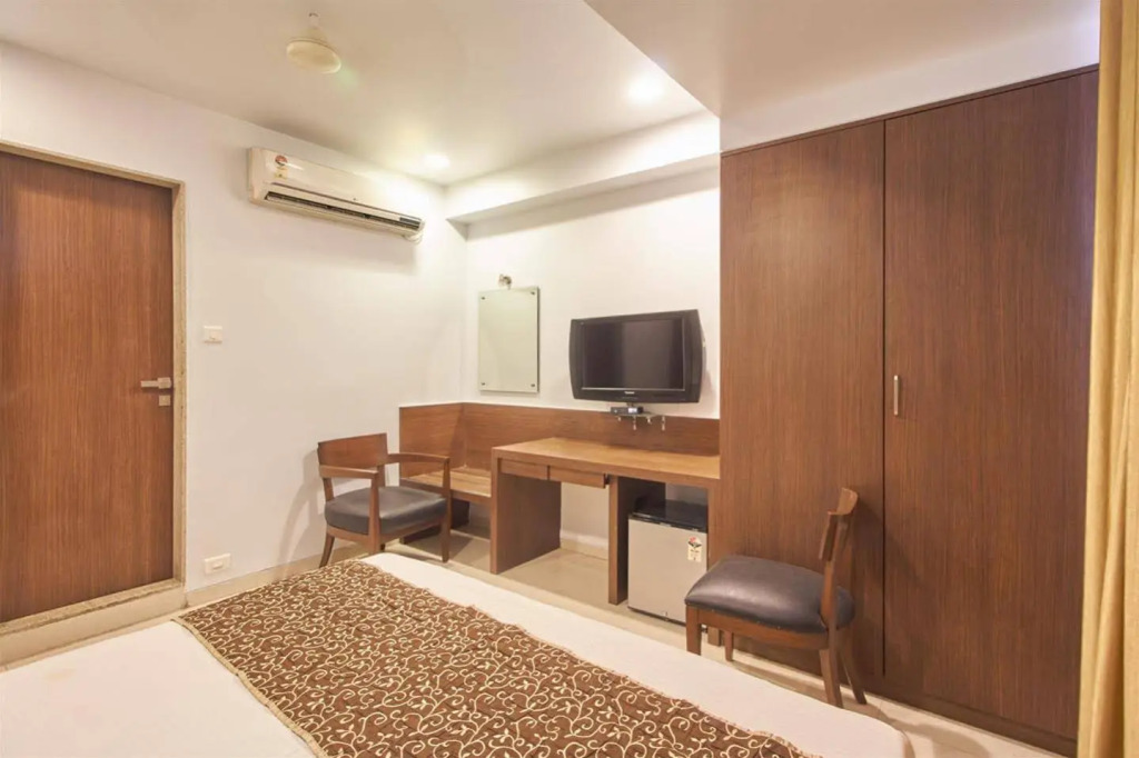 Hotel Adi Nagpur