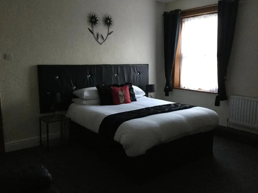 Woodlands Guest House