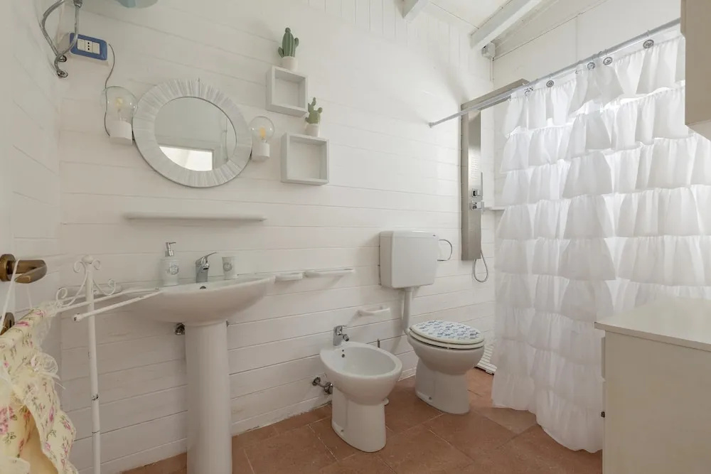 3716 Villetta White by Barbarhouse