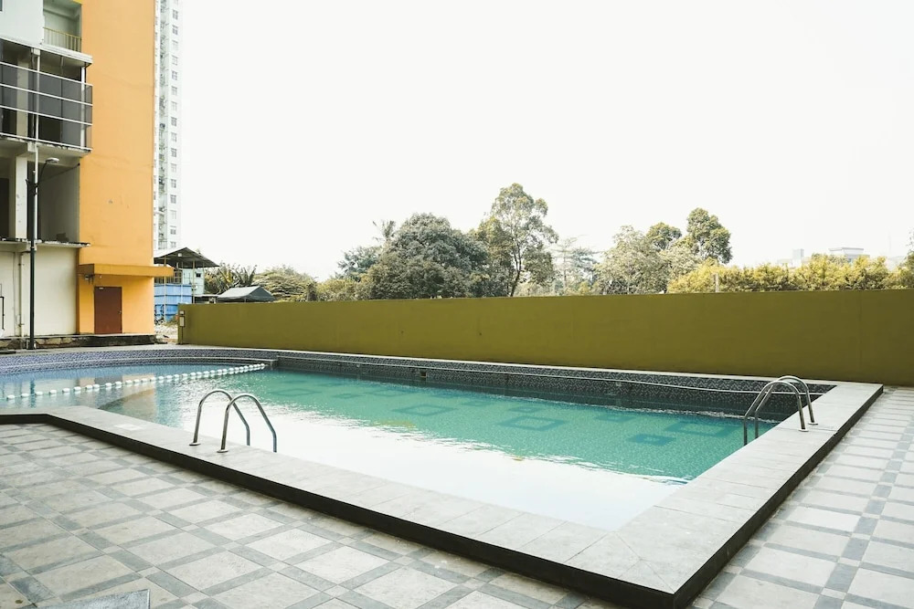 Simply Homey 2BR Pancoran Riverside Apartment