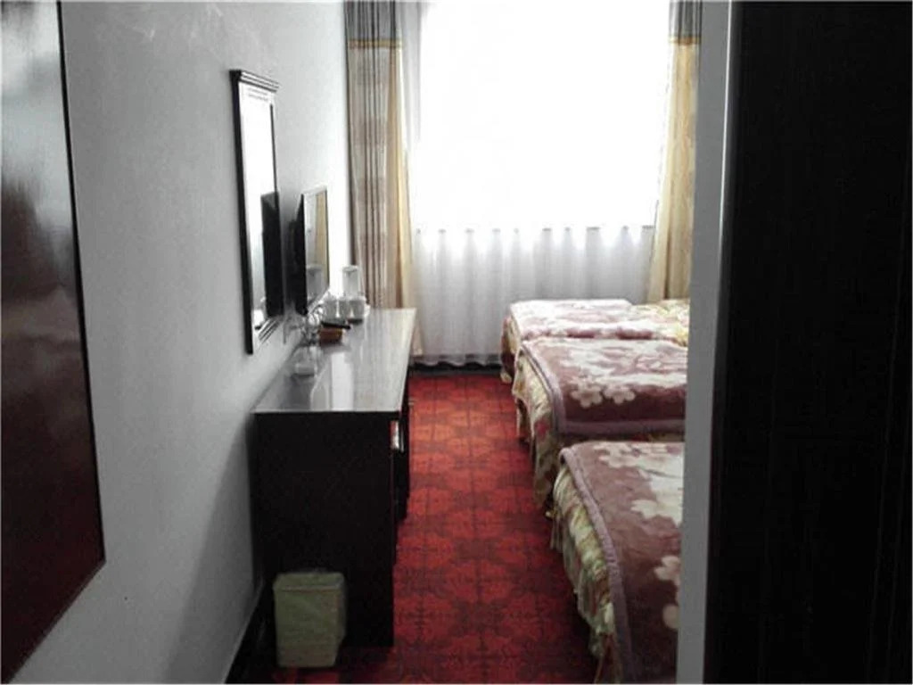 Xinyi Hotel
