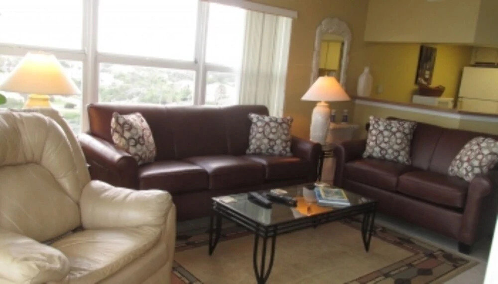 2 BR 2 BA - Traffic Free Beach - South Point Condominiums 611