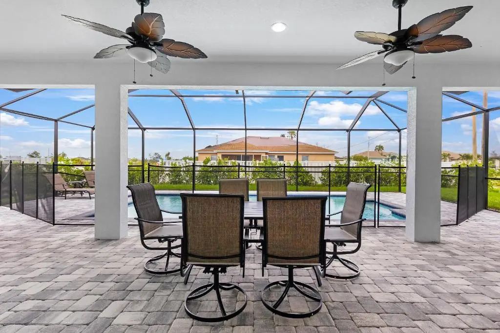 BRAND NEW - Heated Pool & Modern Upgrades! - Villa Moonlight Breeze - Roelens Vacations