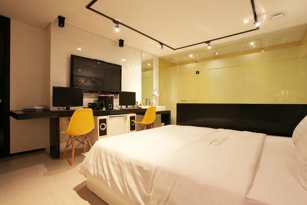 Hotel Pop Guri