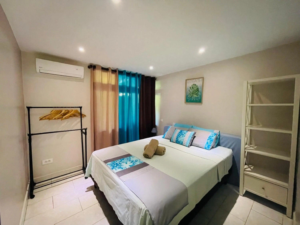 Tahiti beach house