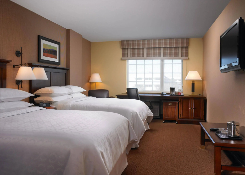 Four Points by Sheraton Houston West