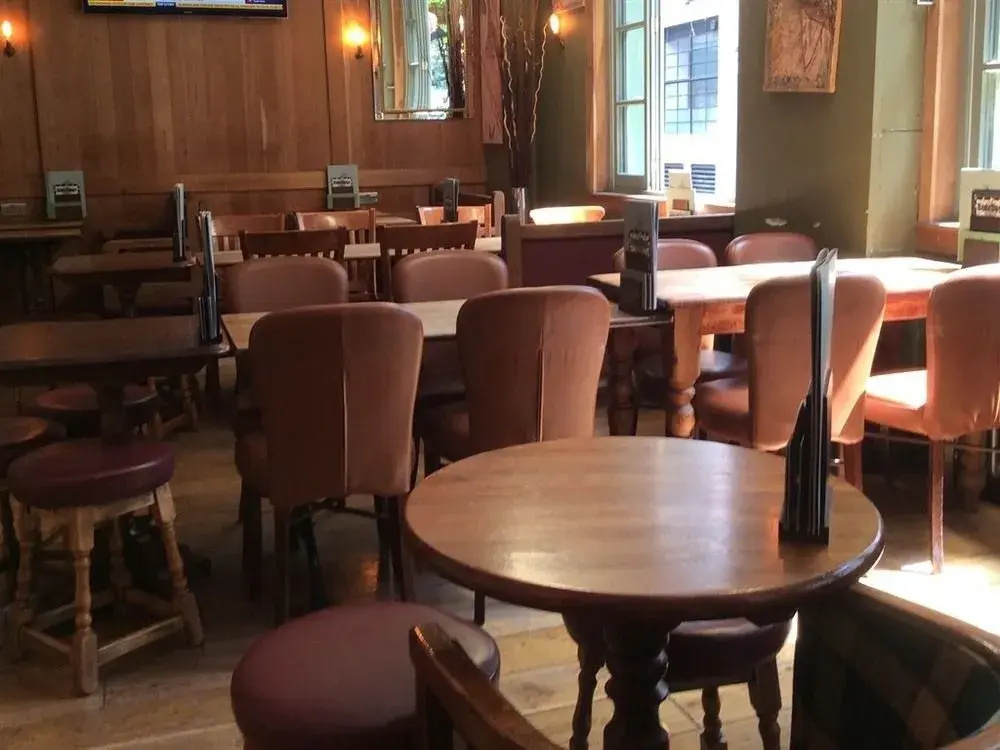 The Fitzrovia Belle Hotel