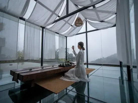 Dujiangyan Shili Mountain Jing Private Tang Hot Spring Resort Hotel (Qingchengshan Branch)