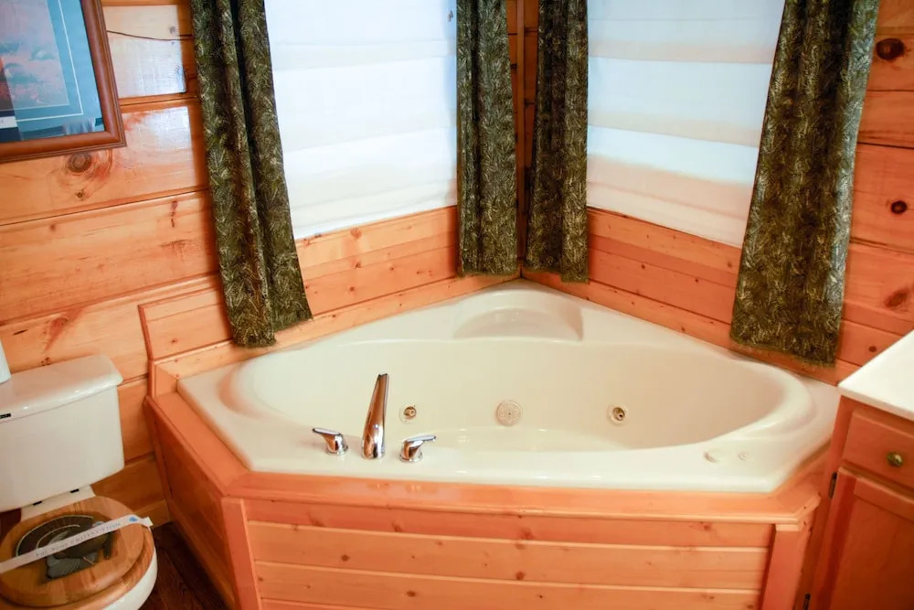 CHATEAU BEARDEN - 3 Br Cabin