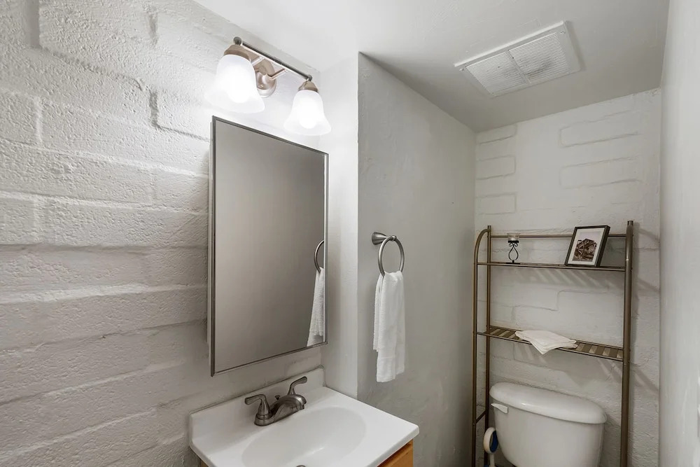 Campus Walk Condo 2 BR by Casago