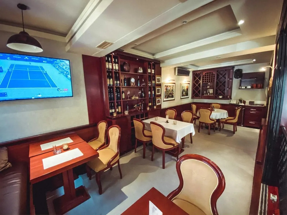 Provence rooms