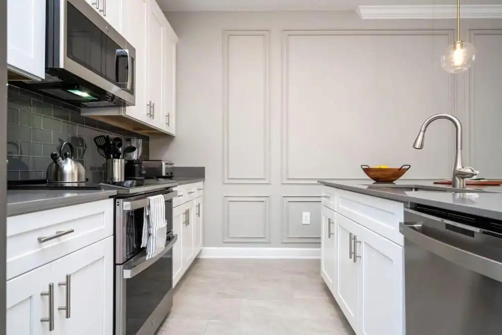 2557 Awesome 4BD Townhouse Located at Storey Lake