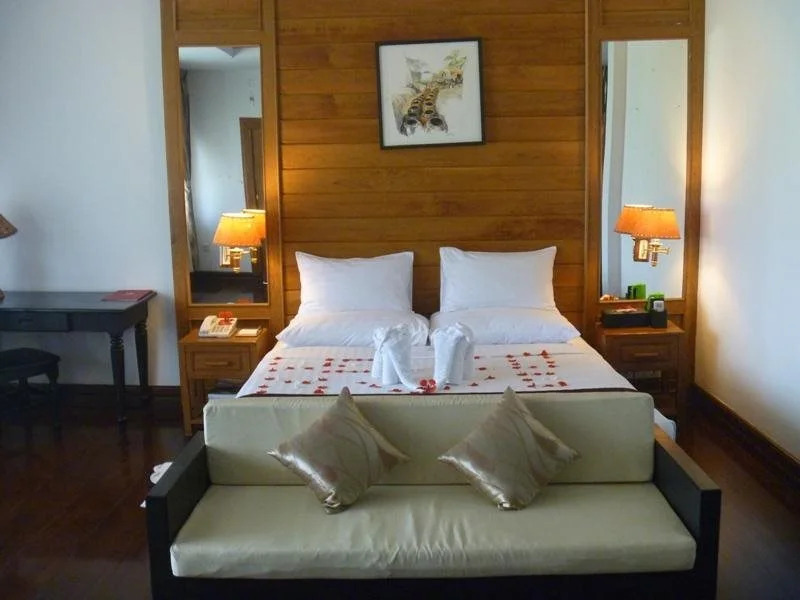 NAN Waddy Hotel