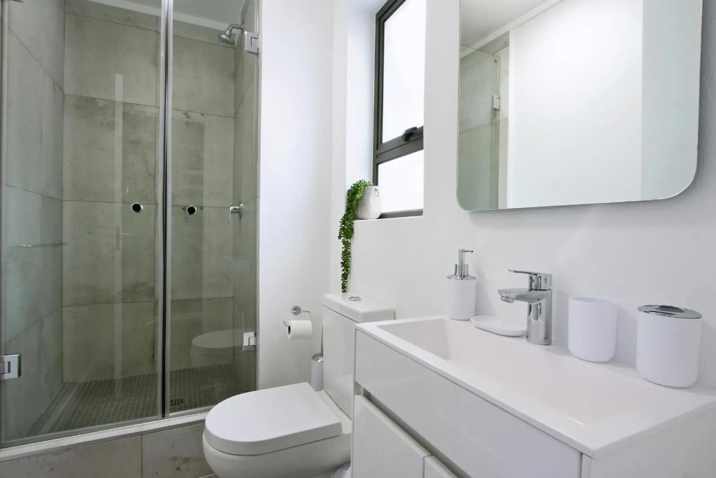 Luxury Family Apartment in Castle Rock with great views of Table Mountain