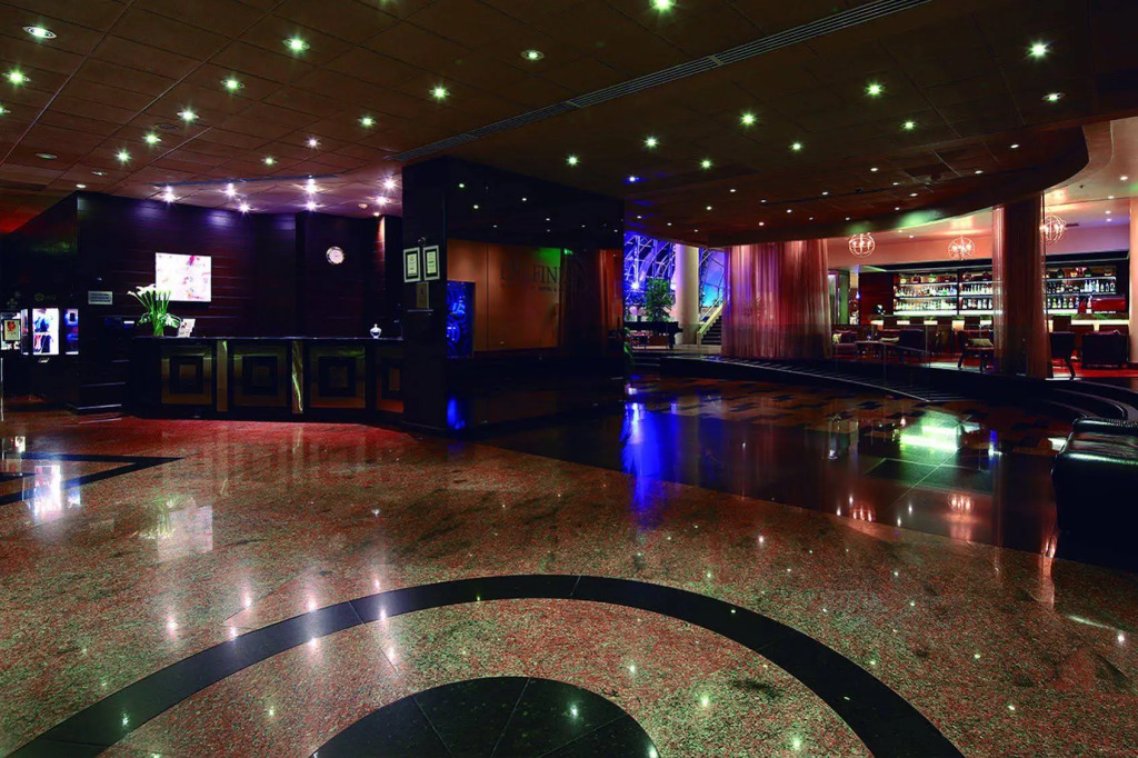 Delfines Hotel & Convention Center