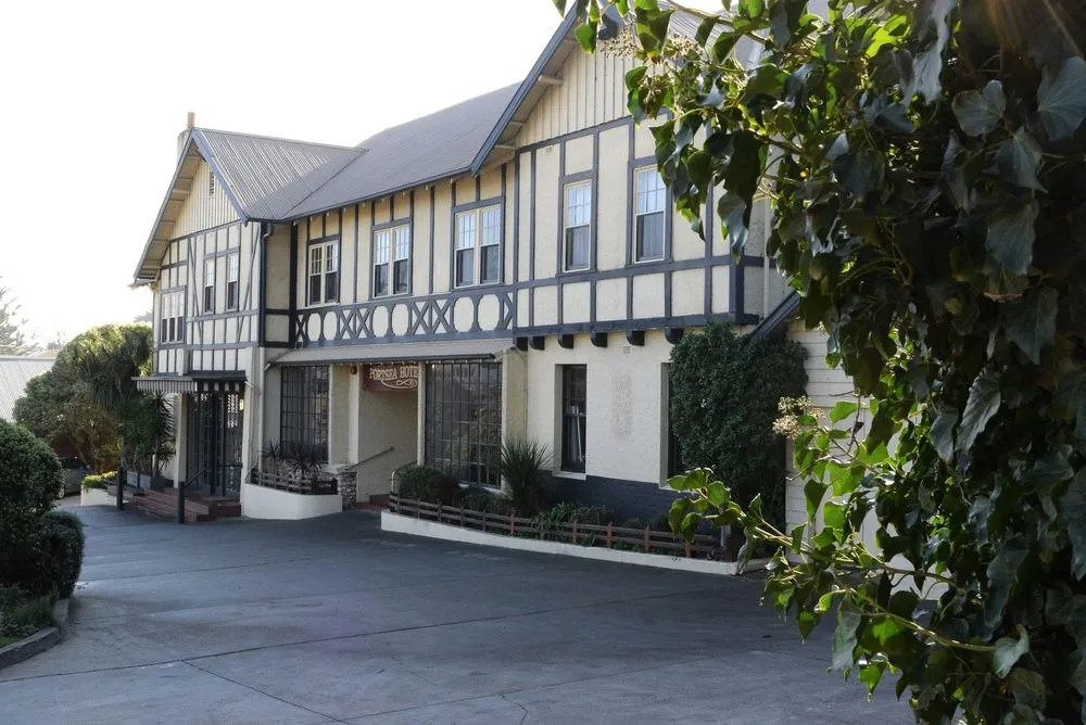 Portsea Hotel