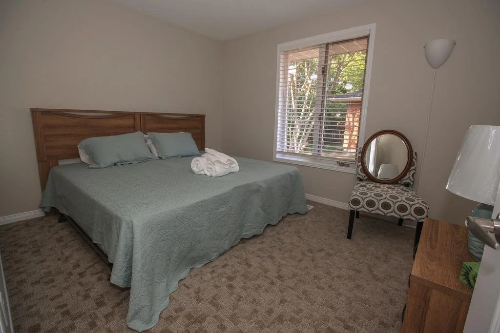 The Loyalist Bed & Breakfast
