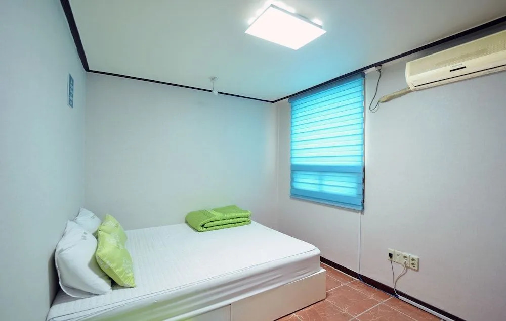Wow Motel