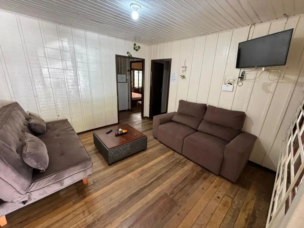 CASA PERTINHO DA PRAIA PARA ATÉ 12 PESSOAS COM MESA DE SINUCA E PING PONG aceita pets