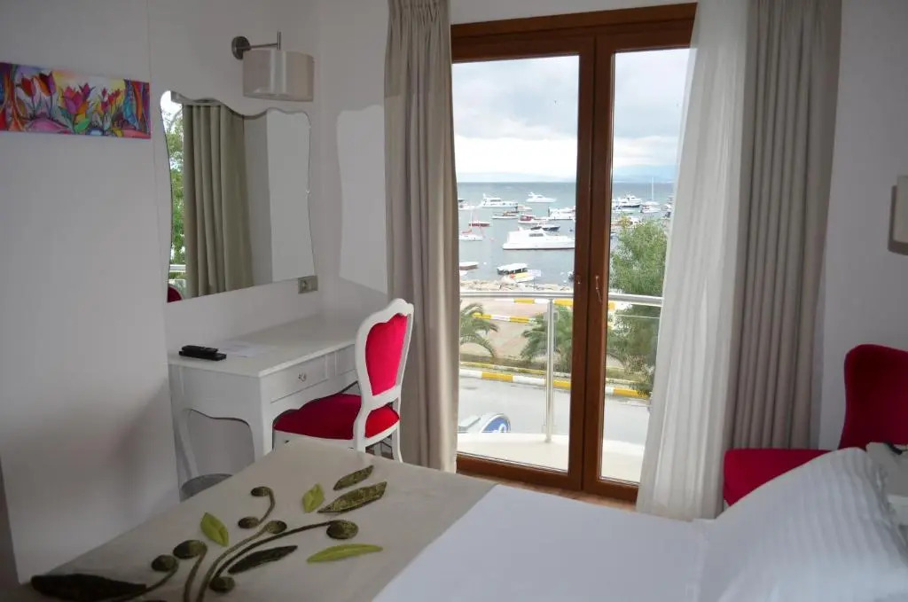 Отель Myla Hotel Tuzla