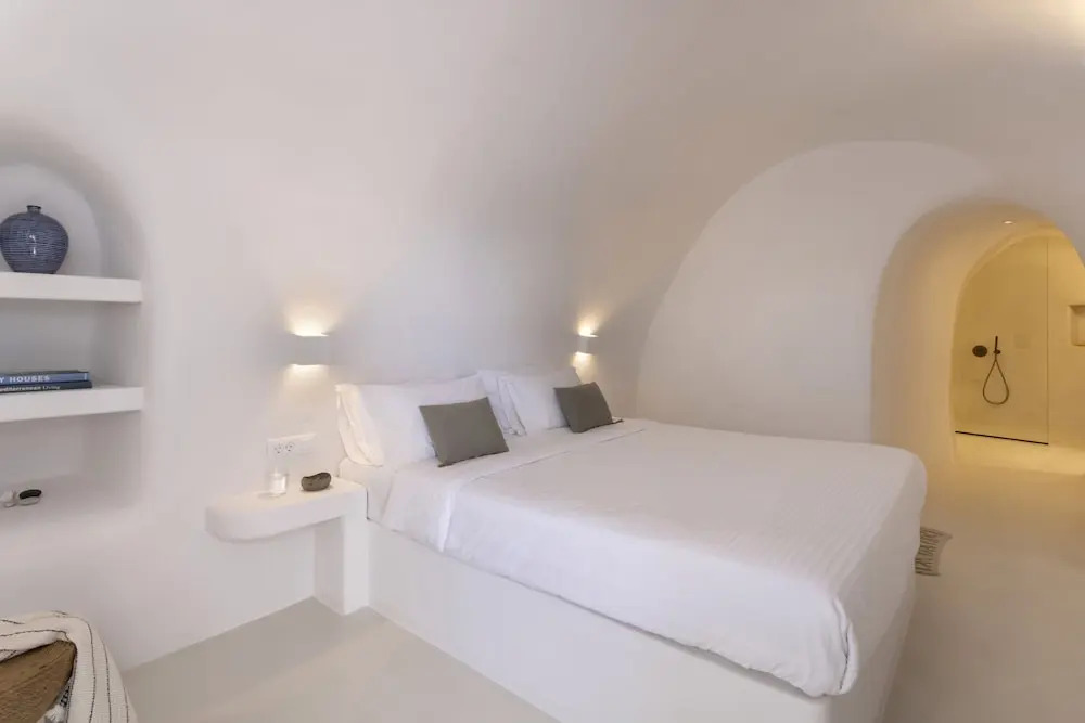 Bluedome Cavehouses by Otium Villas