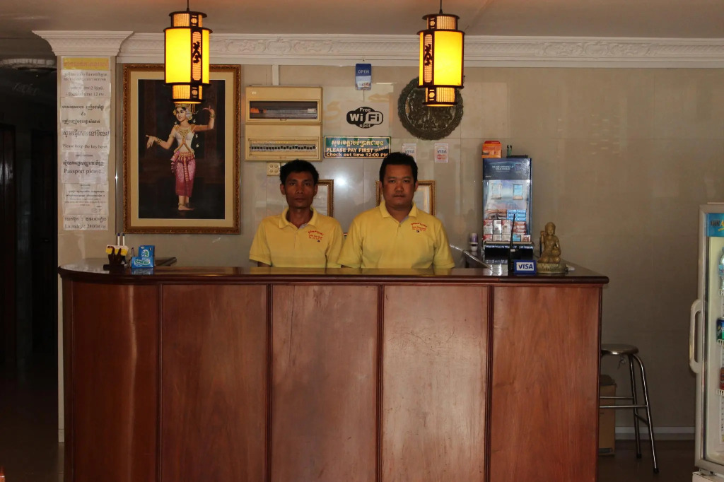 Lucky 2 Guesthouse