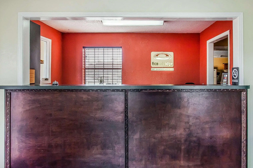 Econo Lodge Brownsville