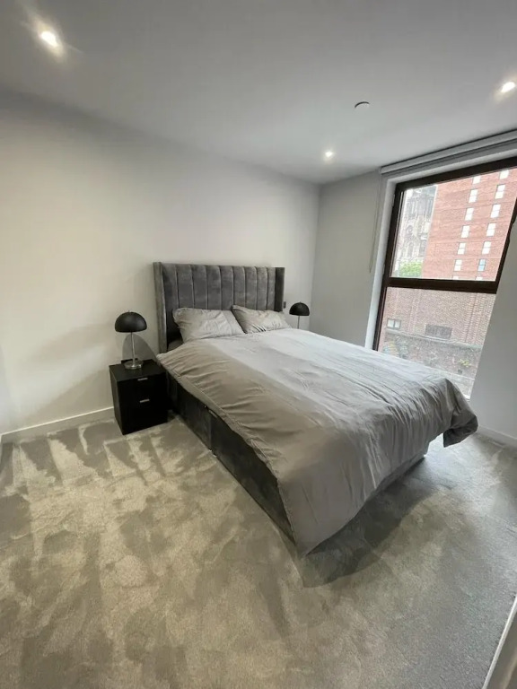 5 Star Brand New Liverpool City Centre Apartment