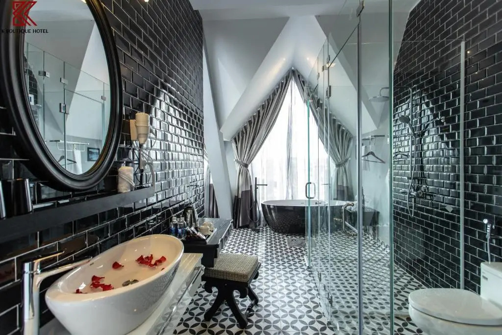 TTR Skypool View Hotel - Đà lạt