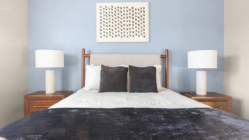 Landing Amazing 1bd, Gym, Yoga Studio