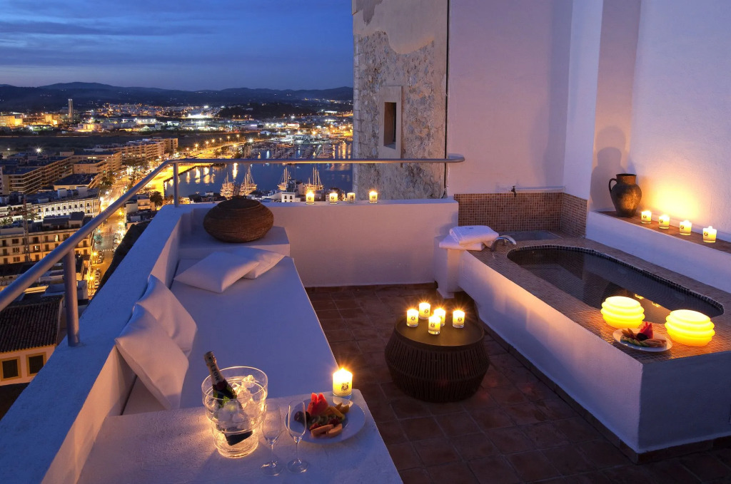 Hotel La Torre del Canonigo - Small Luxury Hotels