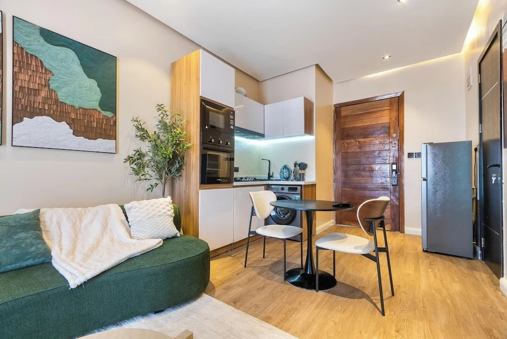Mildy Lodge And Apartment