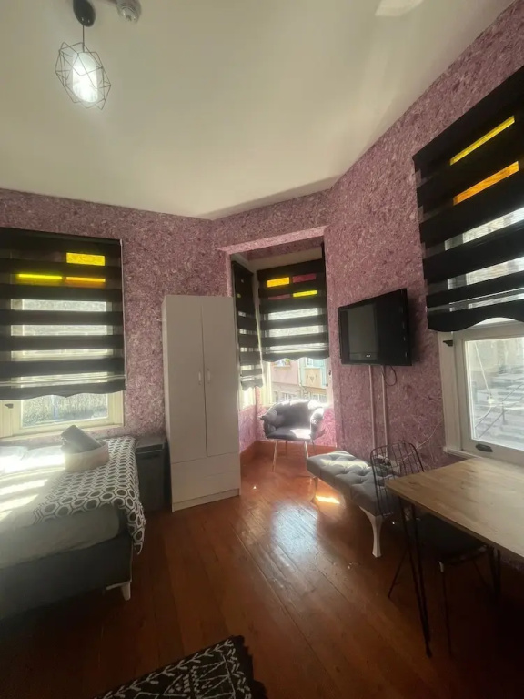 Taksim Cinar Suit