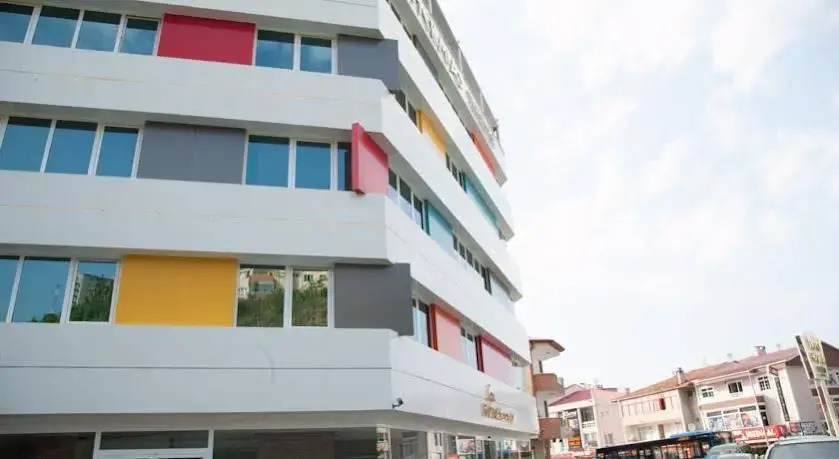 Hermias Marin Hotel
