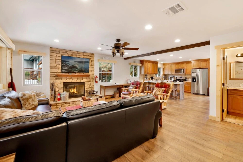 Ashwood Retreat #2050 by Big Bear Vacations