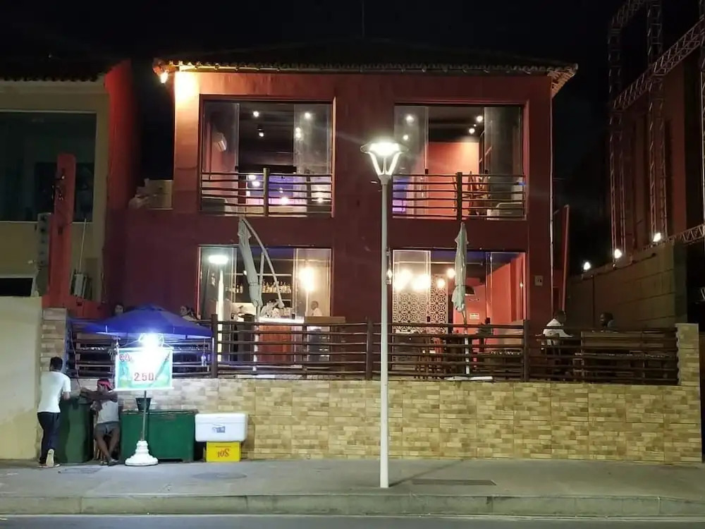 Sunset Lounge Hotel