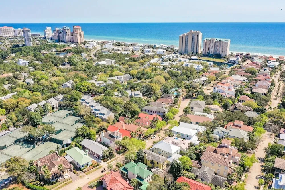 Sea La Vie 3 Bedroom Home