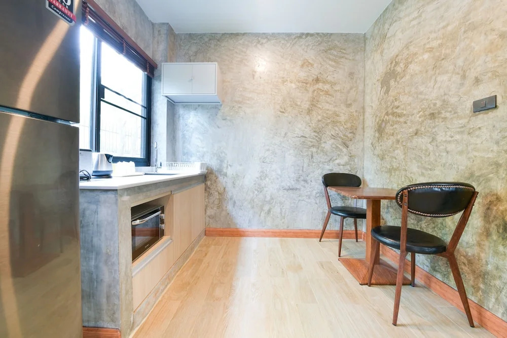 OYO 539 Loft By Busaba