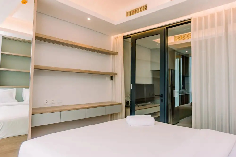 Elegant And Comfort 1Br At The Smith Alam Sutera Apartment