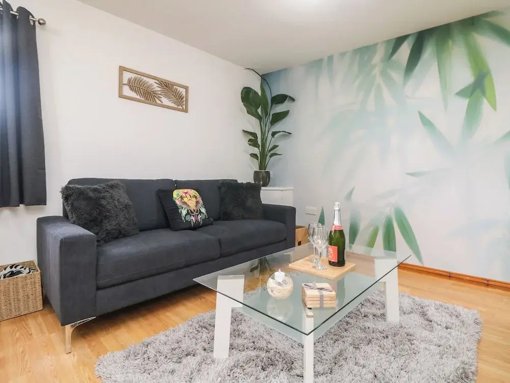 Palm Lodge