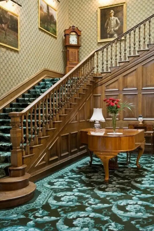 Tre-Ysgawen Hall & Spa