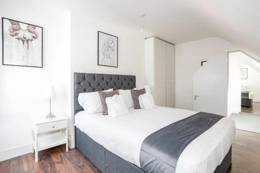 The Regency Apartments